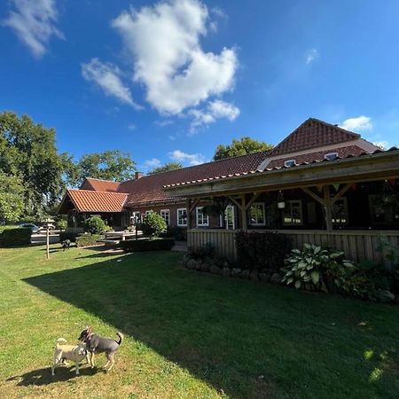 ريب Familiehuis Boysen Bed&Breakfast المظهر الخارجي الصورة